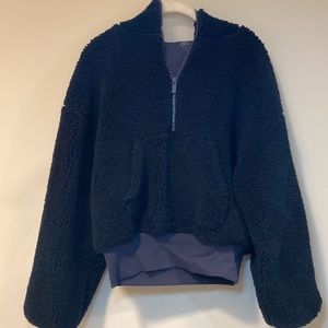 alo yoga navy sherpa halfzip hoodie. size XS